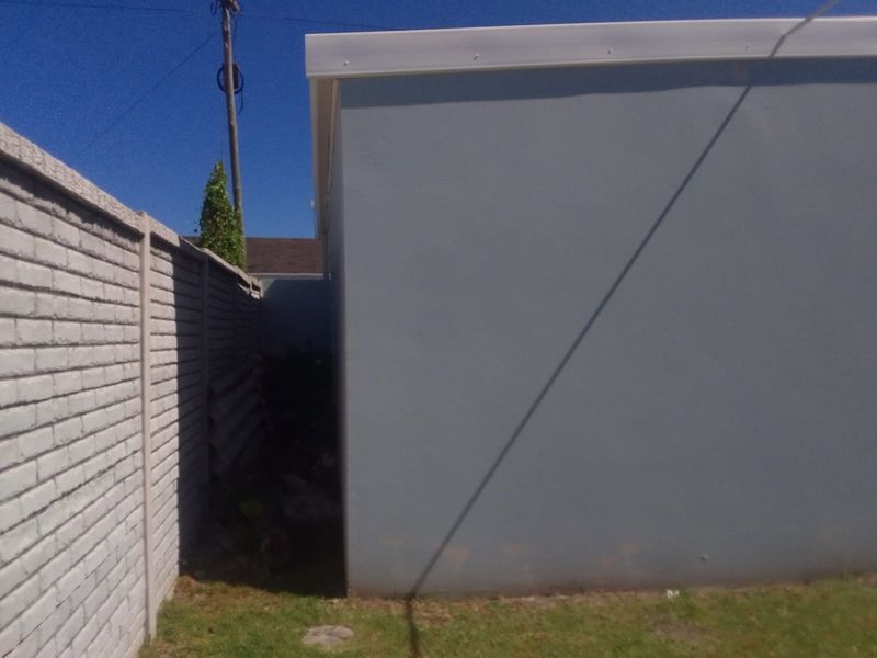 Beachside Bliss – Modern 3-Bedroom Gem! - Photo 6