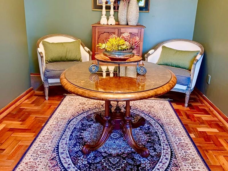 Discover this charming 4-bedroom guest house for sale in Parys, perfect for investment or family - Photo 7