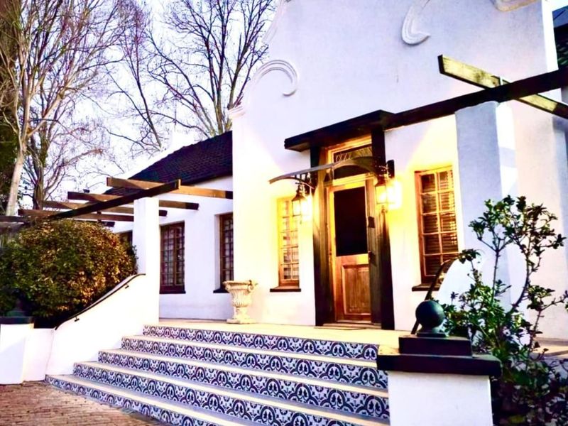Discover this charming 4-bedroom guest house for sale in Parys, perfect for investment or family - Photo 2