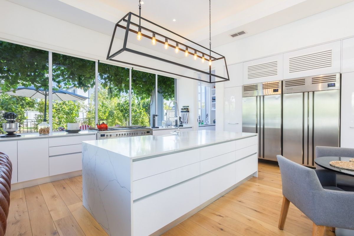 Immaculate Contemporary Home with Eclectic Elegance - Photo 2