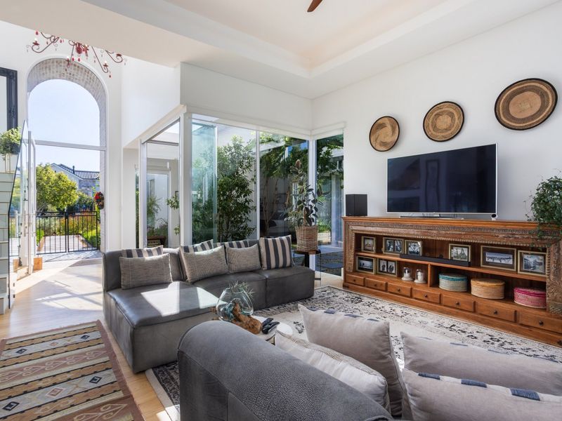 Immaculate Contemporary Home with Eclectic Elegance - Photo 5