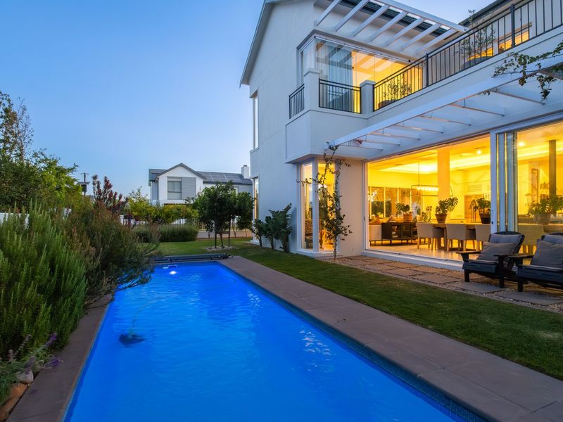 Immaculate Contemporary Home with Eclectic Elegance - Photo 10