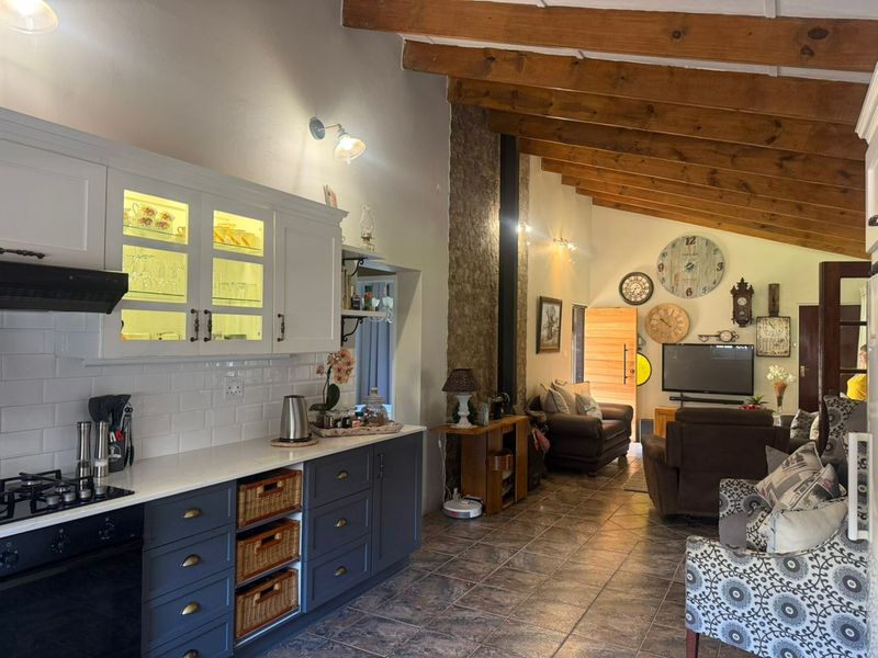 Fantastic Property with loads of space - Photo 2