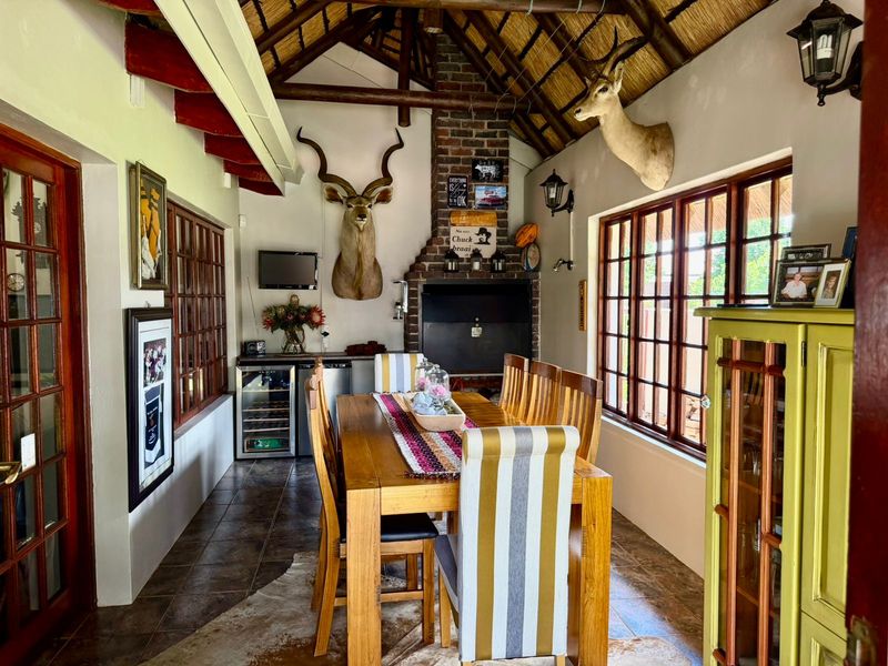 Fantastic Property with loads of space - Photo 7