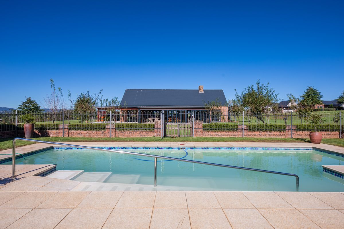 Just released! Prime north-facing sites along the Nguni Drive front row. - Photo 2