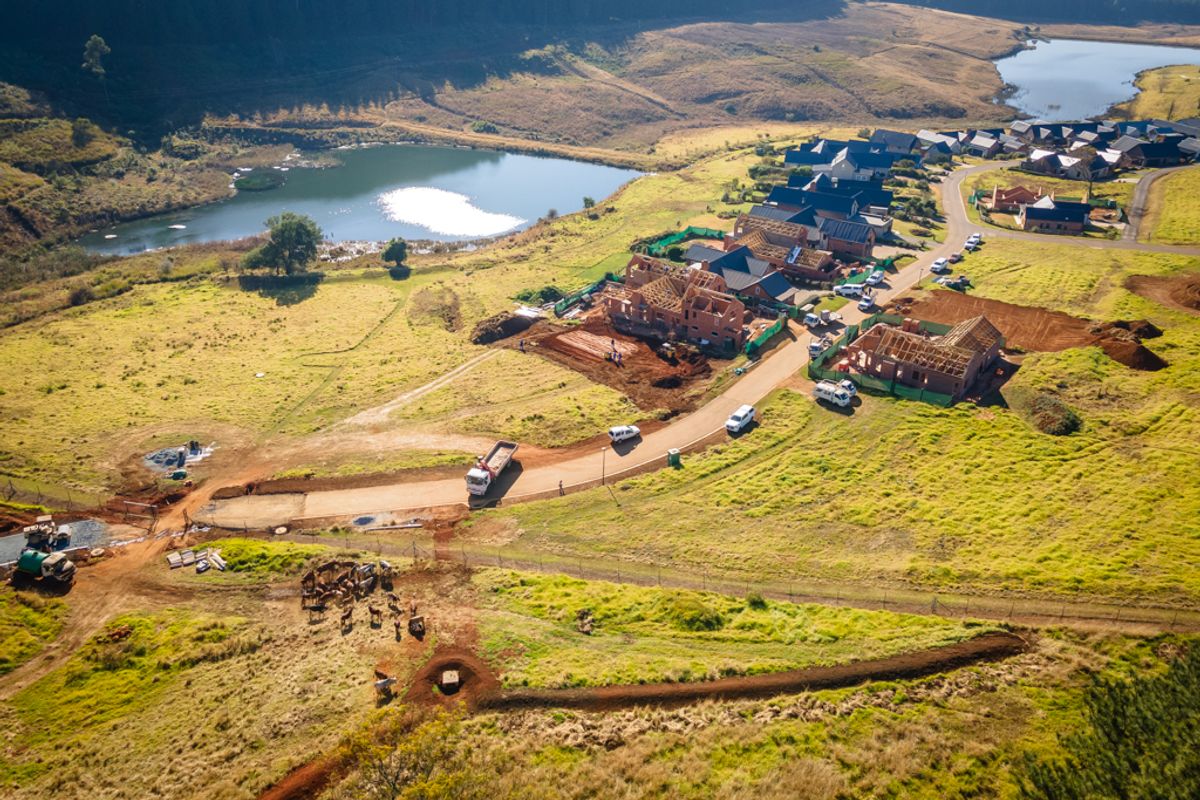 Just released! Prime north-facing sites along the Nguni Drive front row. - Photo 3