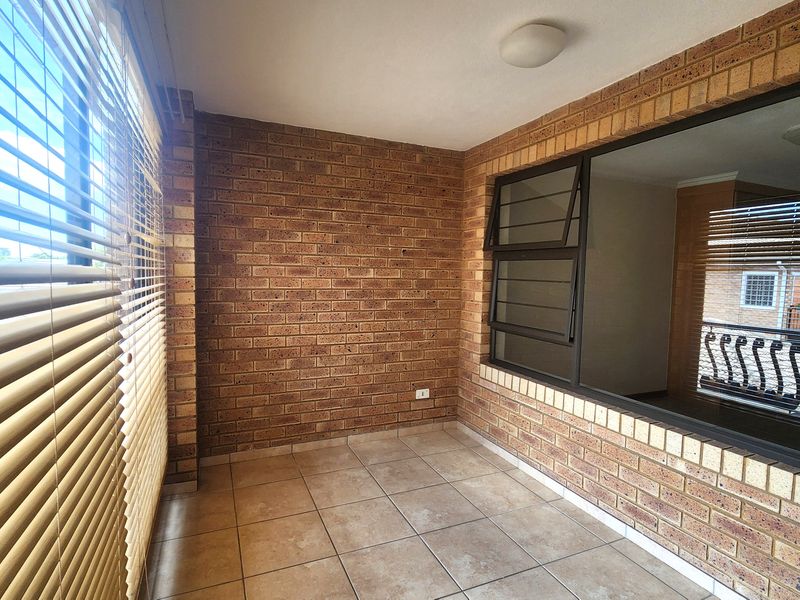 1-bedroom retirement unit - Photo 8