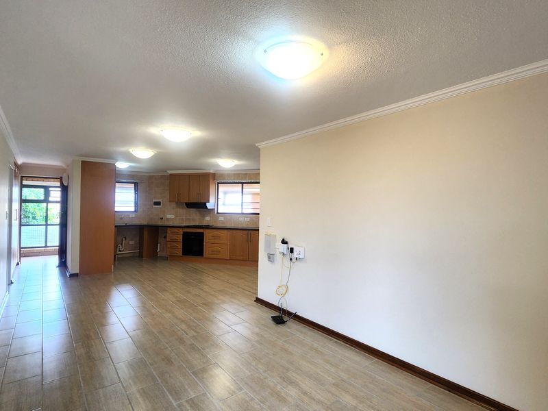 1-bedroom retirement unit - Photo 7