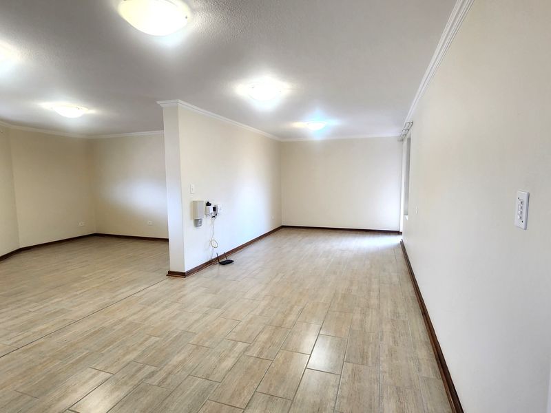 1-bedroom retirement unit - Photo 3