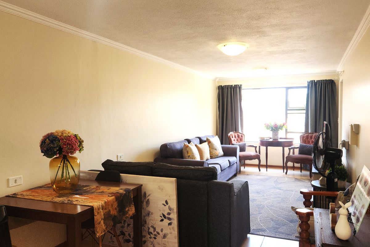 1-bedroom retirement unit - Photo 4