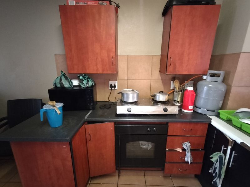 Affordable Apartment with Investment Potential in Secure Estelle Estate - Photo 6