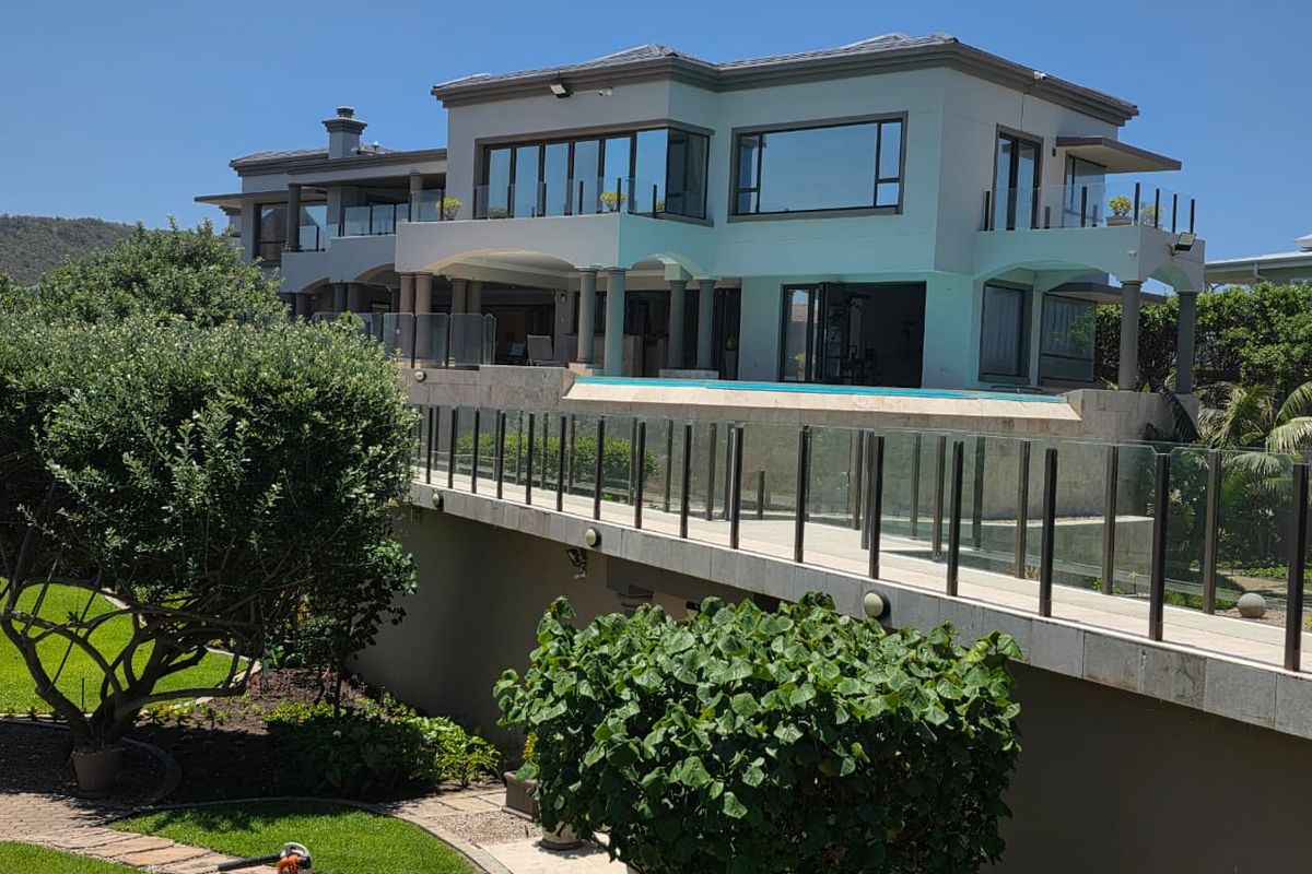 Exceptional Beachfront Residence on Myoli Beach Boulevard - Photo 3