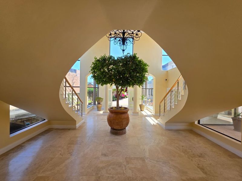 Exceptional Beachfront Residence on Myoli Beach Boulevard - Photo 9