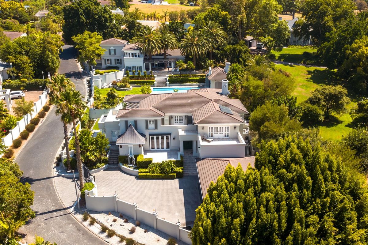 Two incredible large luxury homes on a beautiful plot in the heart of Parel Vallei with views - Photo 4