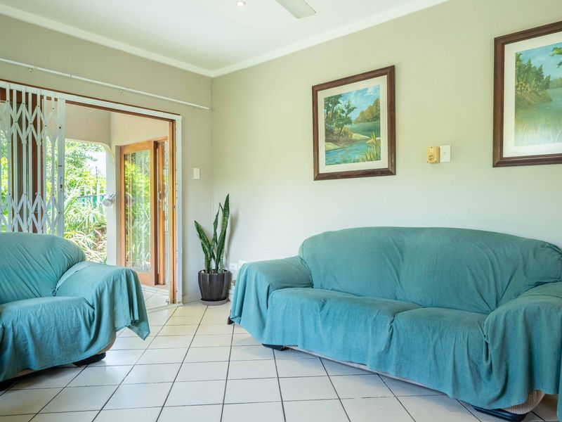 Luxury Non-distressed Harcourts Auction - Bidding to start from R1 030 000 and up!! - Photo 4