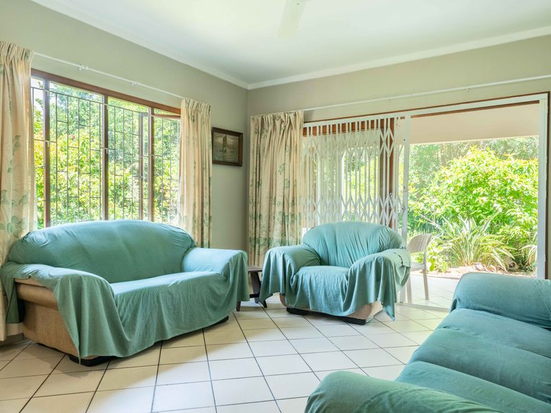 Luxury Non-distressed Harcourts Auction - Bidding to start from R1 030 000 and up!! - Photo 2