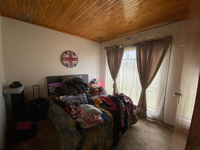 Stunning 3-bedroom house in Vanderbijlpark SE 7, perfect for family living—your dream home awaits! - Photo 10