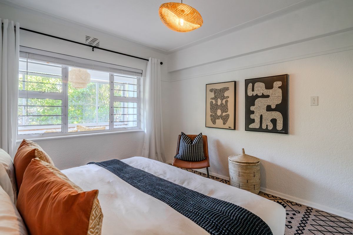 Fully Renovated | Airbnb-Ready | Sea Point Position - Photo 5