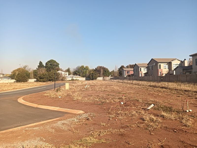 Vacant land for sale in Du Vin Estate, Raslouw, Centurion! - Photo 4