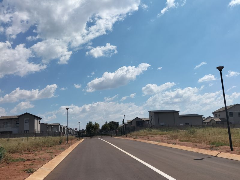 Vacant land for sale in Du Vin Estate, Raslouw, Centurion! - Photo 5