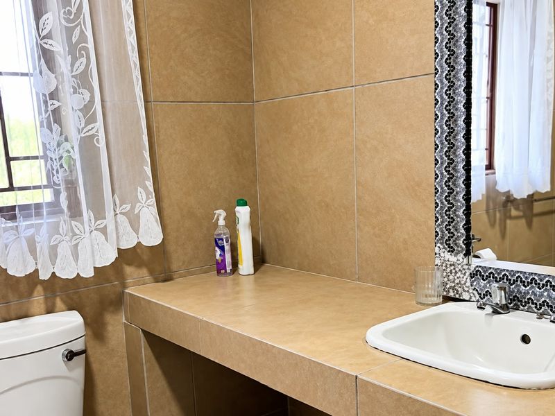 House For Sale In Blythedale - Photo 5