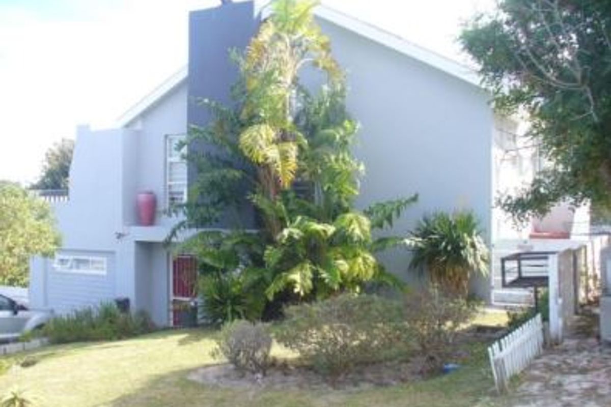 House For Sale In Gansbaai - Photo 2