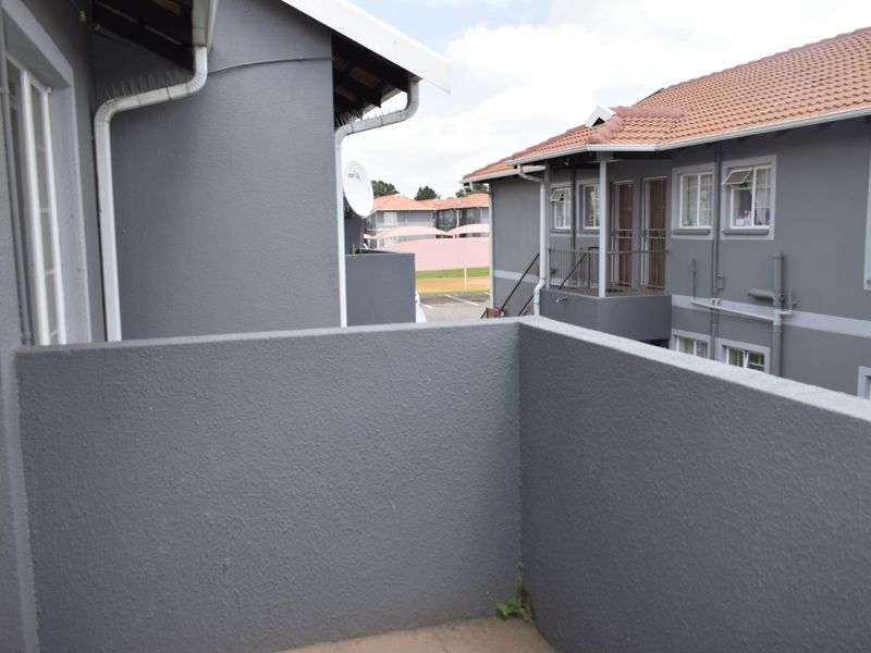 1 Bedroom apartment for sale in Comet - Photo 5
