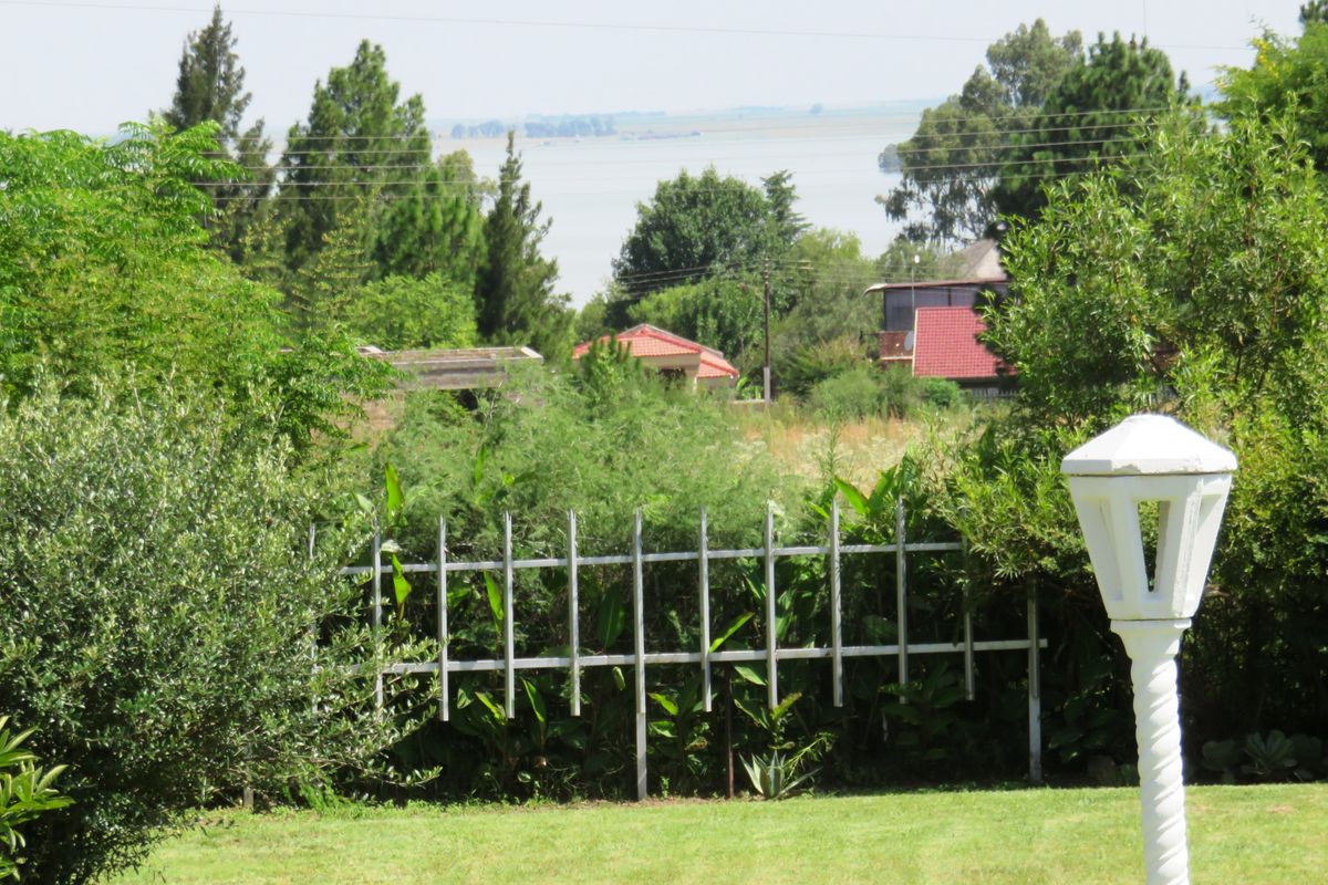 Move in Ready house in Deneysville, Vaal Dam - Photo 2