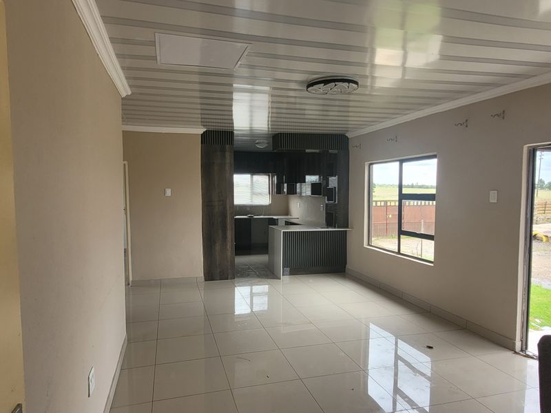 Low-maintenance secured Townhouse! - Photo 9