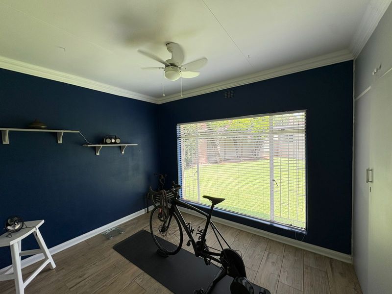 Family Living with Space, Security and Pool - Photo 9