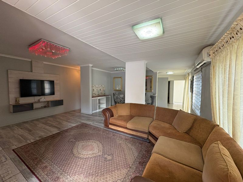 Stylish Family Living in Waterfall East - Photo 4