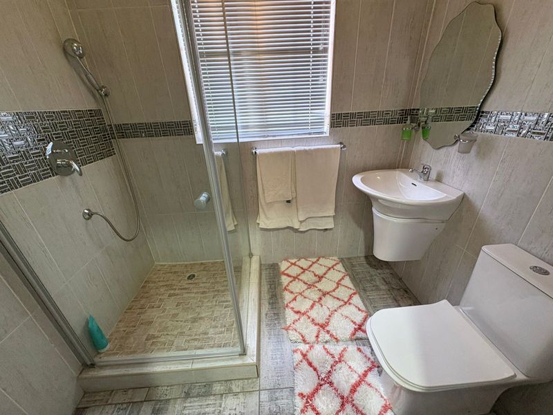 Stylish Family Living in Waterfall East - Photo 9