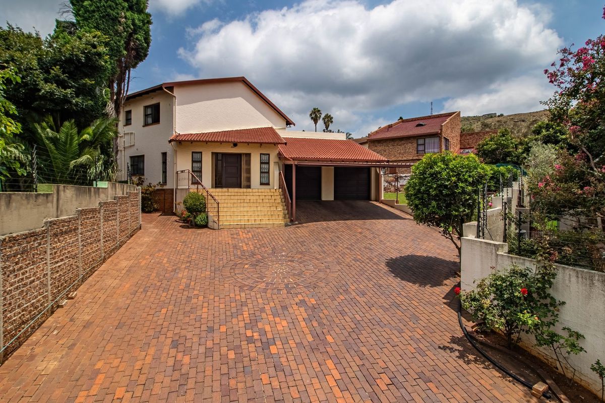 Owner Says Sell!  What-A-Lot-I-Got! - Photo 5