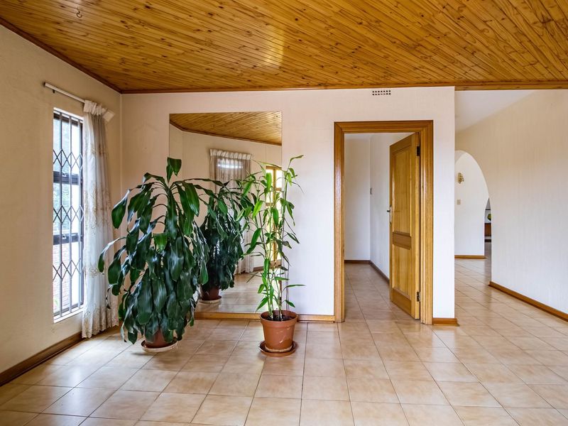 Owner Says Sell!  What-A-Lot-I-Got! - Photo 8