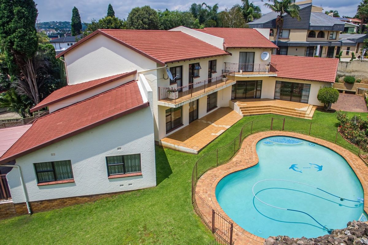 Owner Says Sell!  What-A-Lot-I-Got! - Photo 3