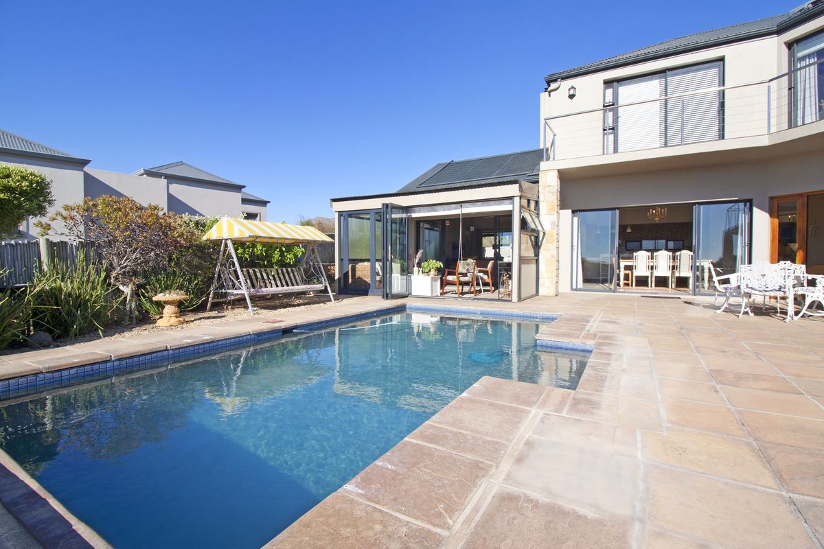 Stonehaven Estate Showpiece with Ocean & Peak Views - Photo 2