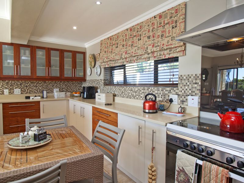 Stonehaven Estate Showpiece with Ocean & Peak Views - Photo 7