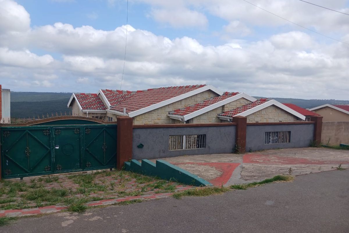3 Bedroom 2 Bathroom House in Mdantsane - Photo 4