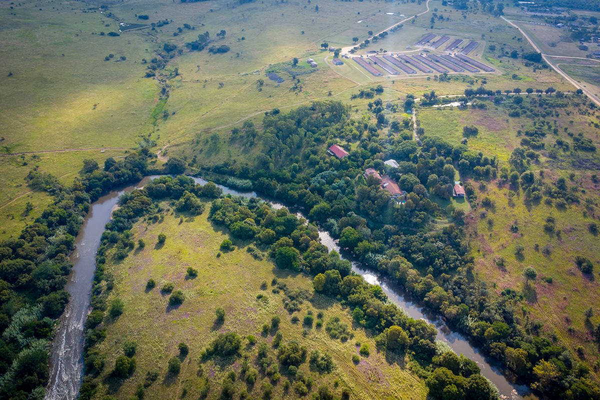 22.4 Ha Riverfront Guest House & Farm - Photo 4