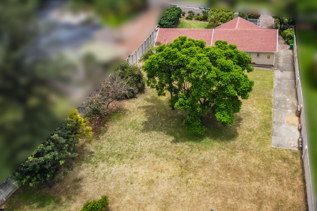 Free standing home with endless opportunities - Photo 2