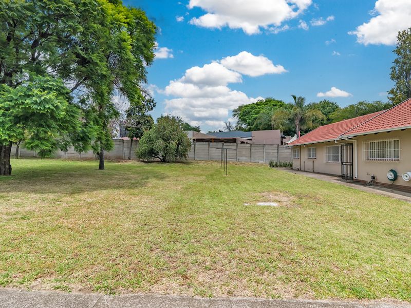 Free standing home with endless opportunities - Photo 5