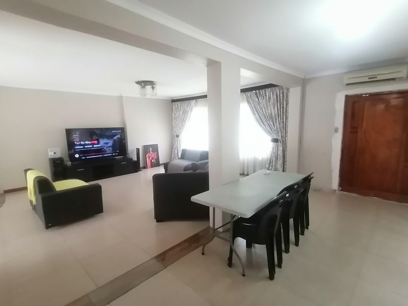 Dream Family Home Awaits in New Germany! - Photo 6