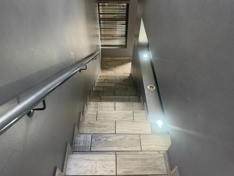 Beautiful Duplex in a secure Estate - Photo 7