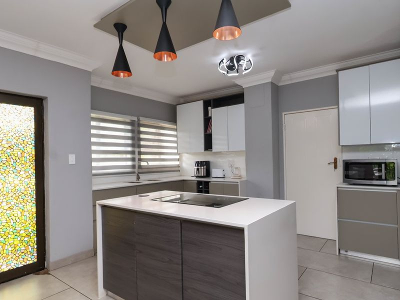 Immaculate Home with Private Balcony and Entertainer’s Patio - Photo 4