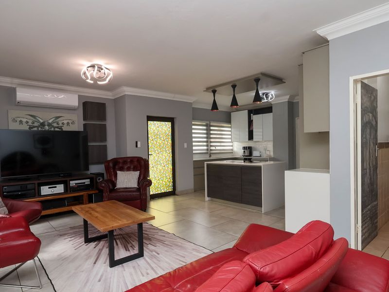 Immaculate Home with Private Balcony and Entertainer’s Patio - Photo 8