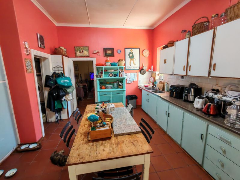 Charming Karoo Cape-Dutch Home in Cradock for Sale - Photo 6