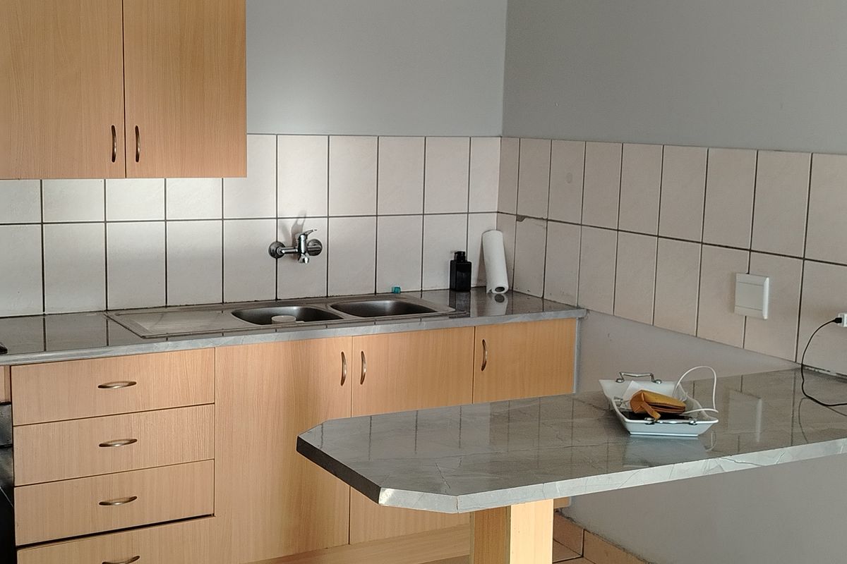 Flat Rental Monthly In Brakpan - Photo 2