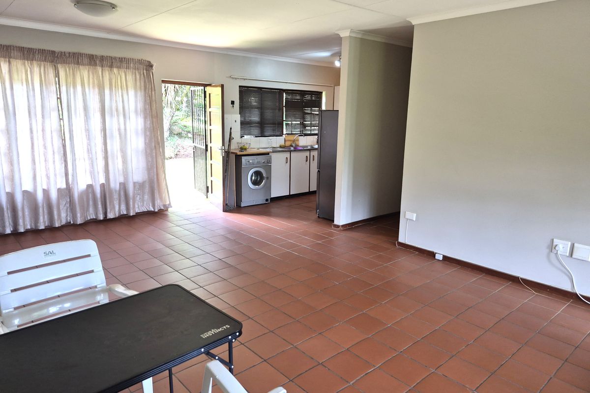 Two Bedroom home in Waltdorf - Photo 3