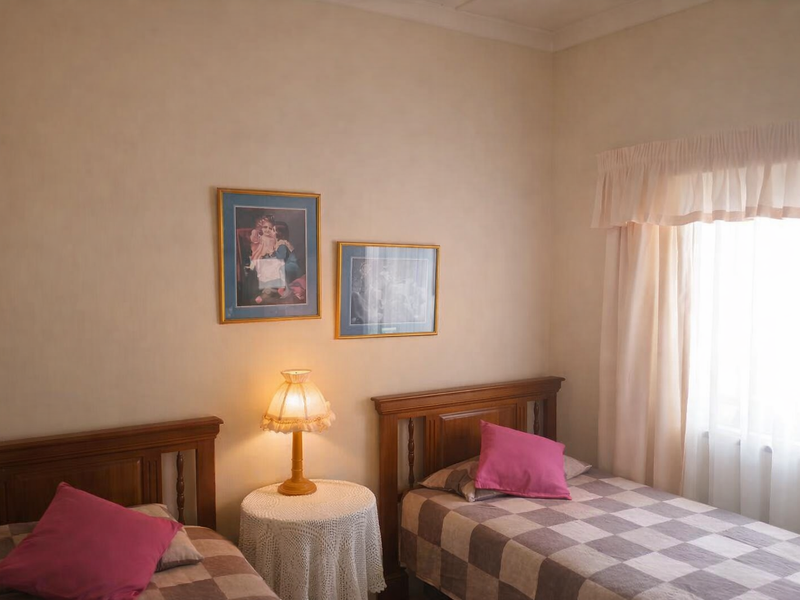 Charming 3-Bedroom Home for Sale in Florida Lake, Roodepoort - Photo 8