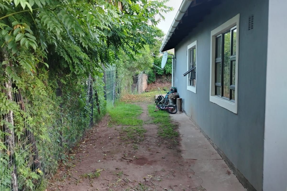 Perfect starter home for sale - Photo 5